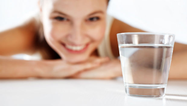 早上第一杯水，你喝對了嗎？(空腹,排毒,喝水,溫開水) - 養生- iHealth愛健康- 搜尋良醫- 良醫健康網- 商業周刊